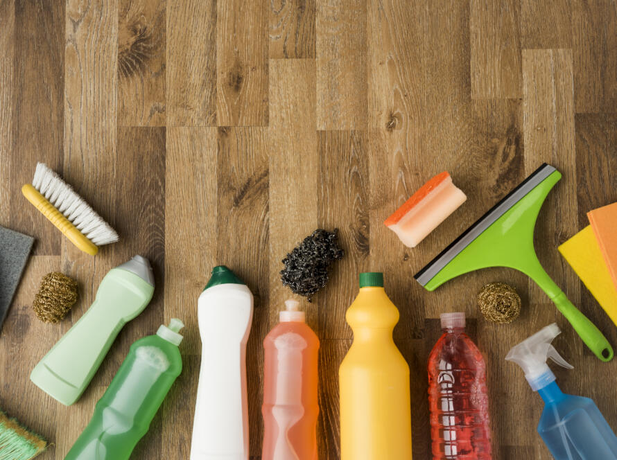 Elementos de limpieza para limpiar juguetes